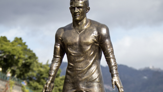 Cristiano Ronaldo's Sister Wants To Exile The People Who Vandalized Her Brother's Statue To Syria